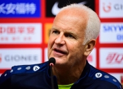 开云体育-包含曼城横扫西班牙，范佩西绝境逆转的词条