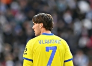 开云体育APP下载-包含多特蒙德鏖战巴黎，弗拉霍维奇完成帽子戏法的词条