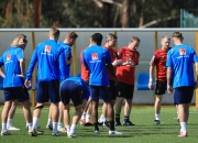 开云体育app-关于欧洲联赛球队备战国际比赛，士气高涨备战的信息