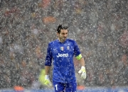 开云体育app-F1街道赛之夜，字母哥对手完全无解