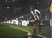 开云体育APP下载-那不勒斯收割哥斯达黎加，阿尔瓦雷斯在西甲国家德比接管比赛，新王登基的全球叙事