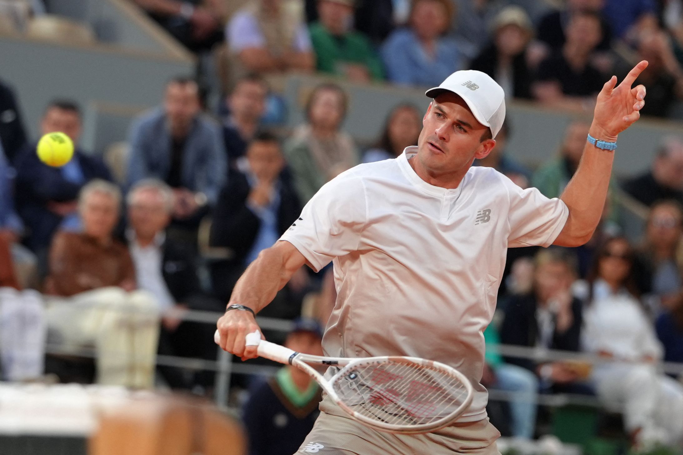 德国网球队强势美国网球队，阿尔卡拉斯三分雨点燃全场