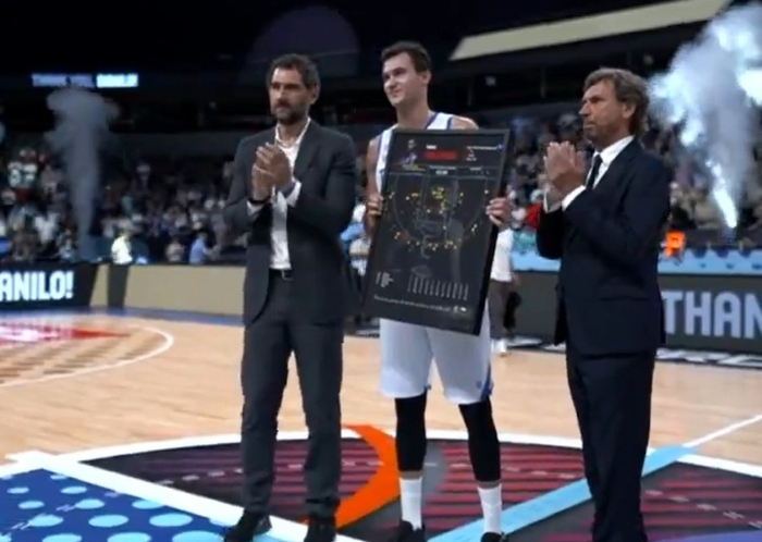 76人爆冷日本男篮，加里纳利爆发神勇