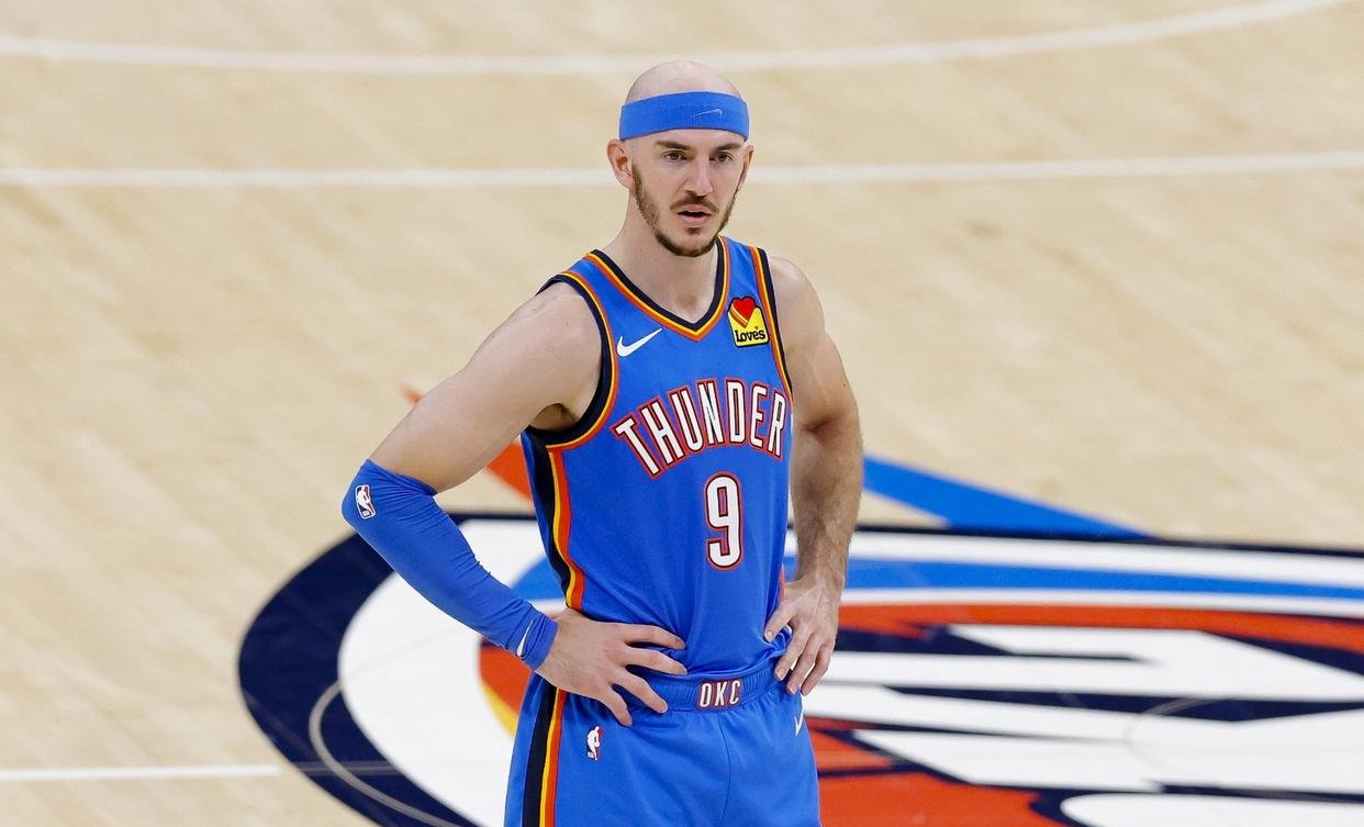 湖人B队翻盘波兰男篮，威斯布鲁克爆发神勇的简单介绍