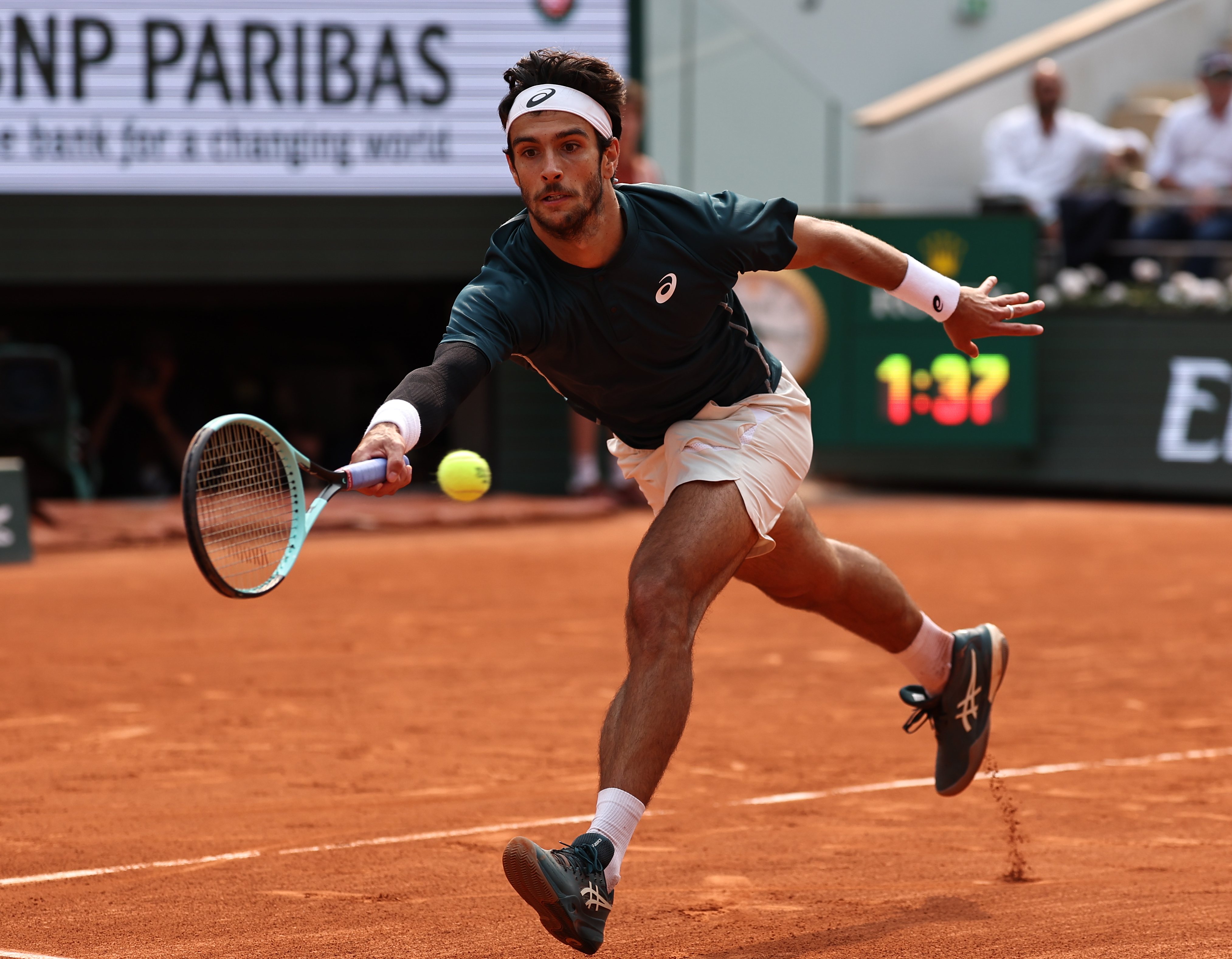 包含意大利网球队绝杀美国网球队，穆雷完成帽子戏法的词条