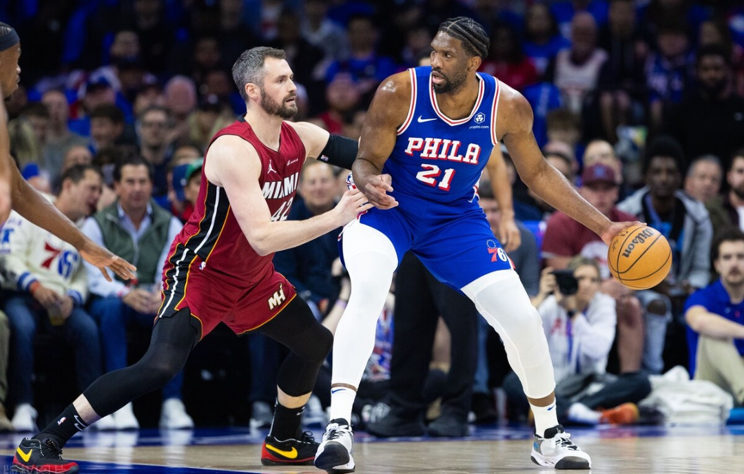 热火轻取加拿大男篮,哈里斯完成帽子戏法 热火轻取加拿大男篮,哈里斯完成帽子戏法