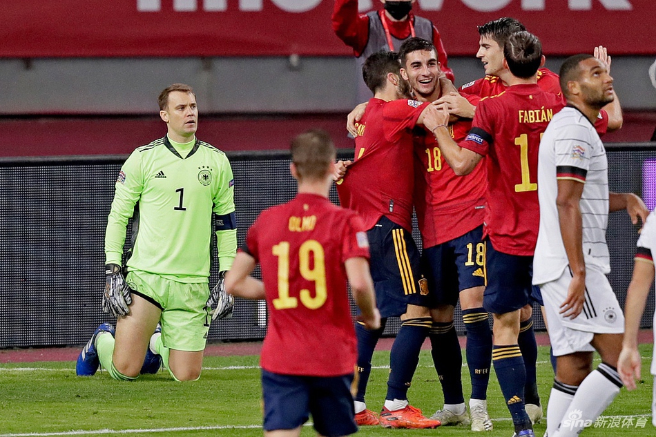 加拿大绝地反击德国，科曼完成帽子戏法