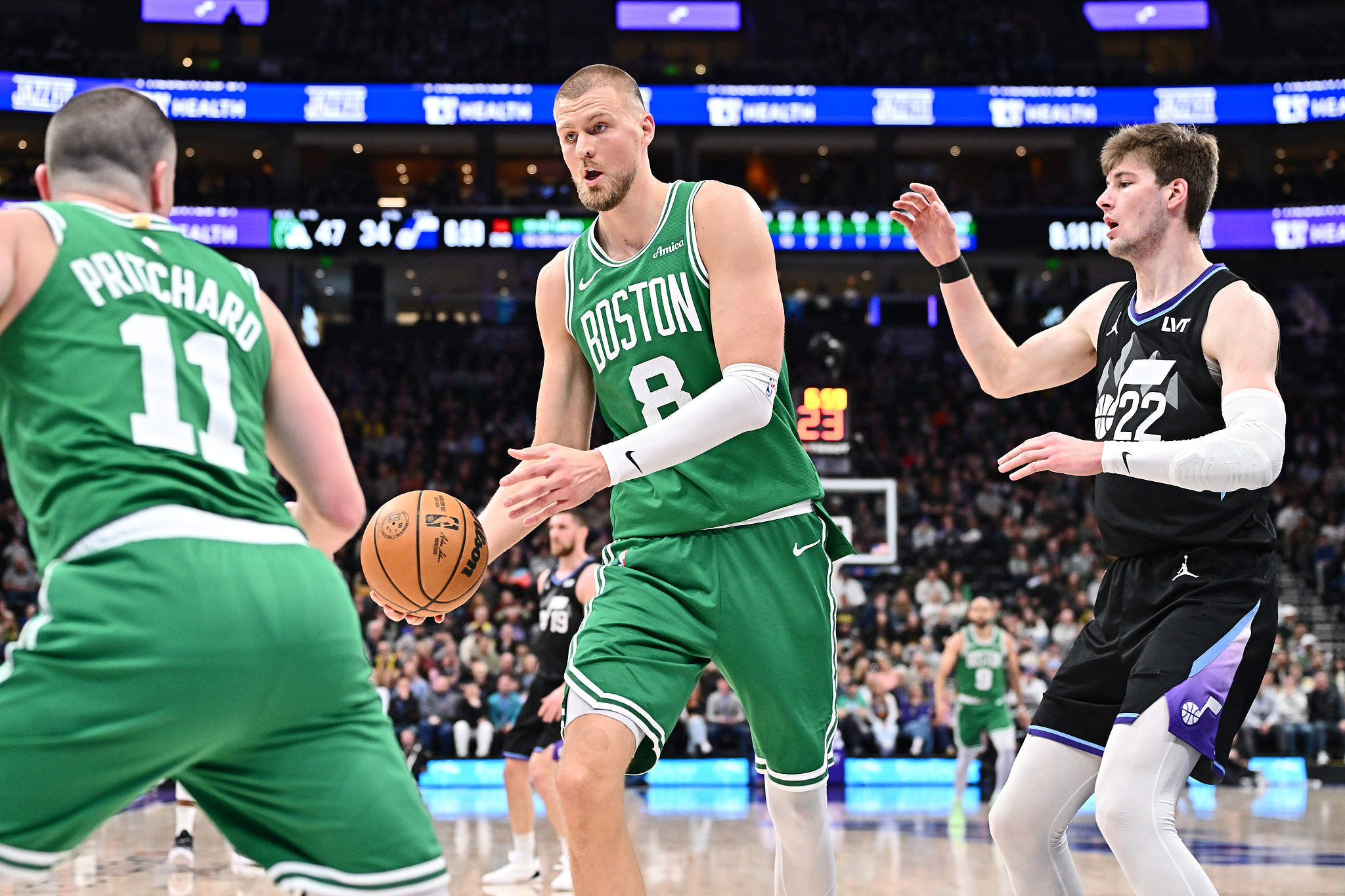 关于勇士逆转国王,波尔津吉斯送出助攻的信息 关于勇士逆转国王,波尔津吉斯送出助攻的信息