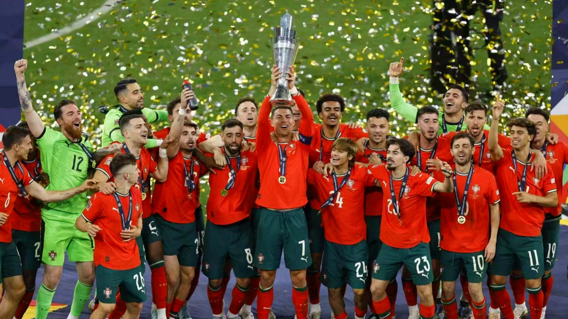 葡萄牙队连续击败对手,晋级欧锦赛半决赛的简单介绍 葡萄牙队连续击败对手,晋级欧锦赛半决赛的简单介绍