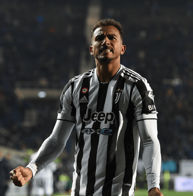 尤文图斯遭遇连败,卫冕希望渐行渐远的简单介绍 尤文图斯遭遇连败,卫冕希望渐行渐远的简单介绍