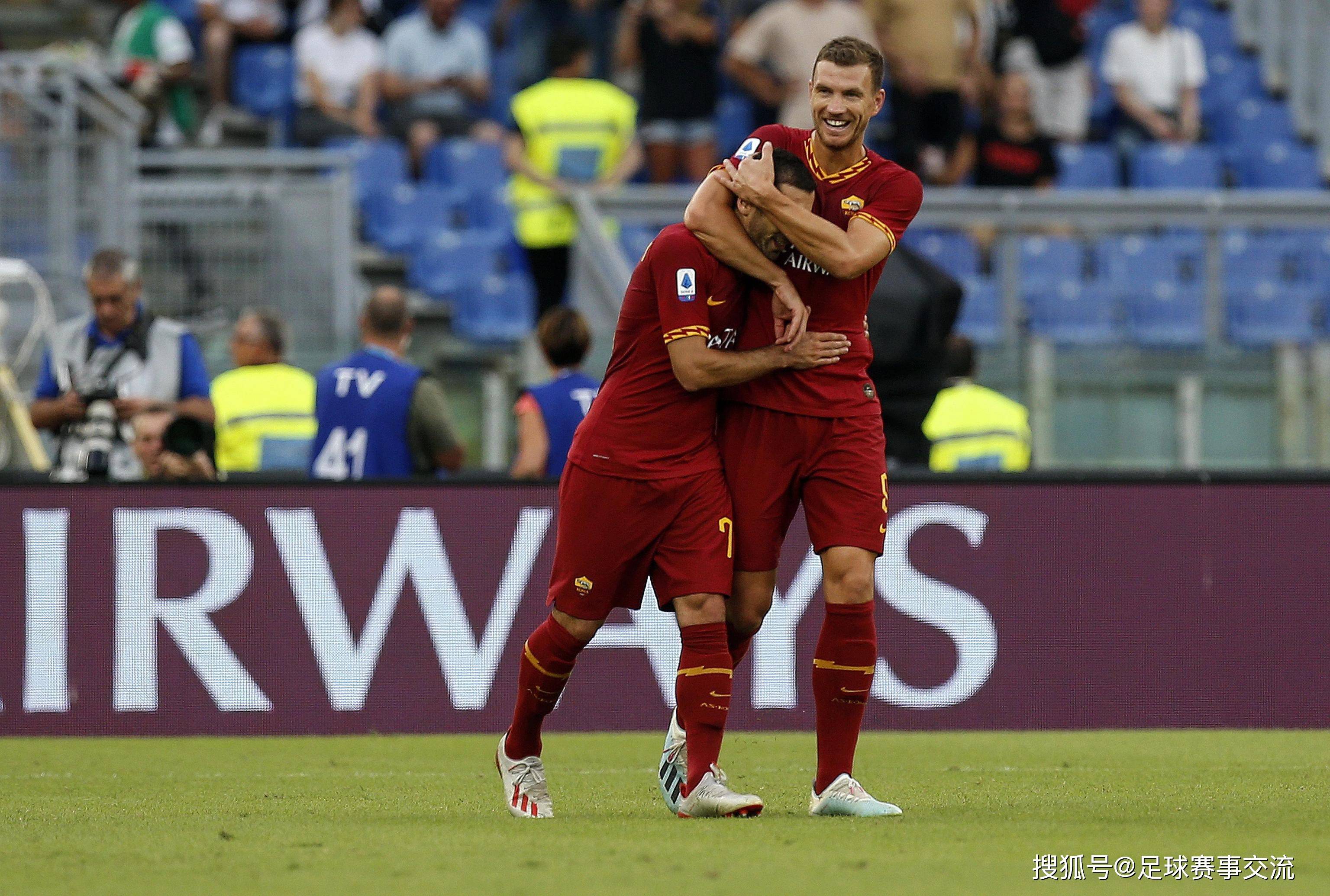 意大利客场不敌希腊遭遇失利的简单介绍