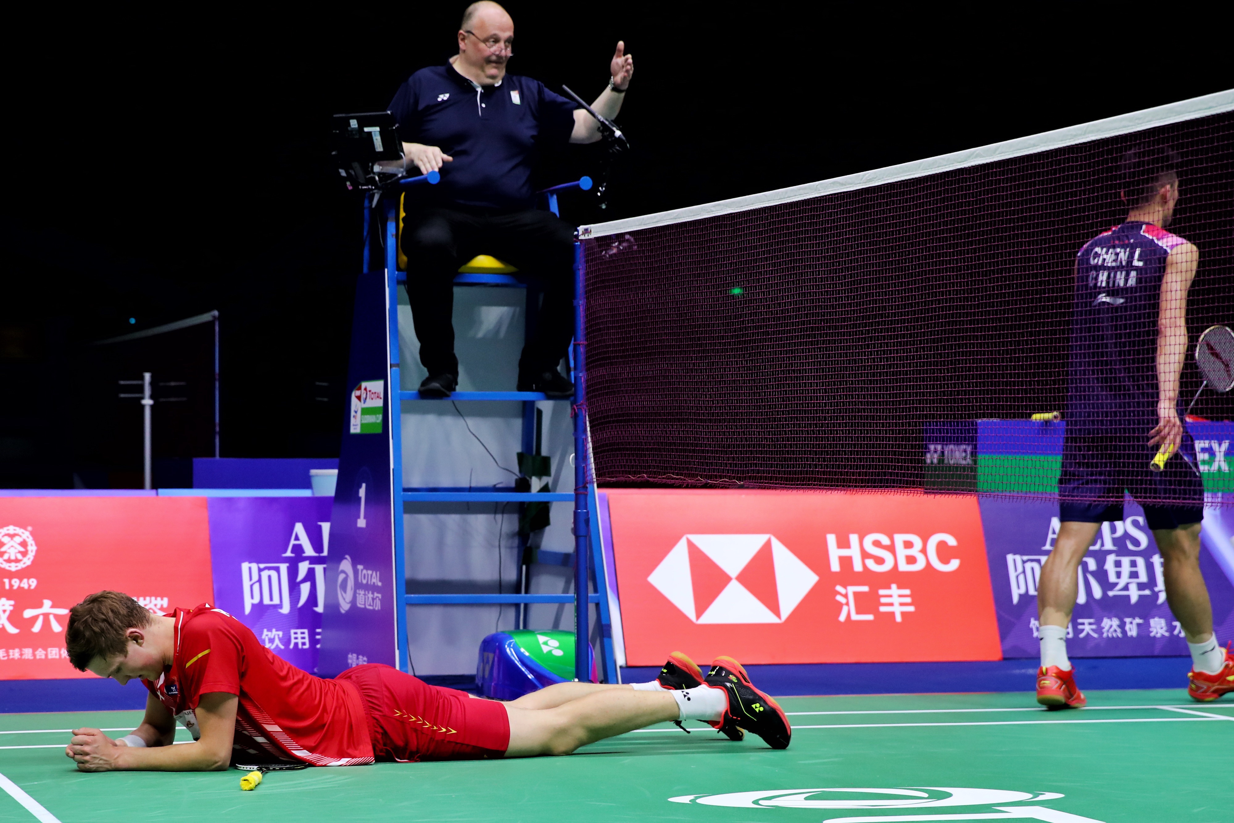 关于中国队鏖战法国队,安赛龙统治全场的信息 关于中国队鏖战法国队,安赛龙统治全场的信息