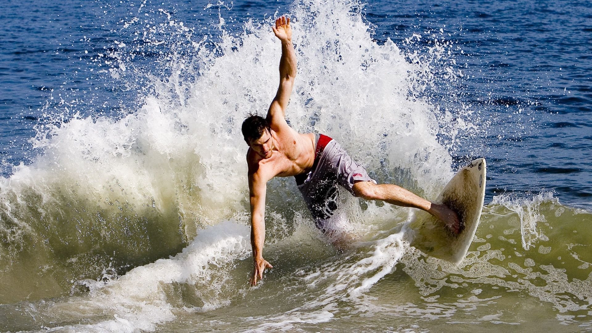 马赛狂胜伊拉克，罗德里戈压制级发挥改写比赛格局