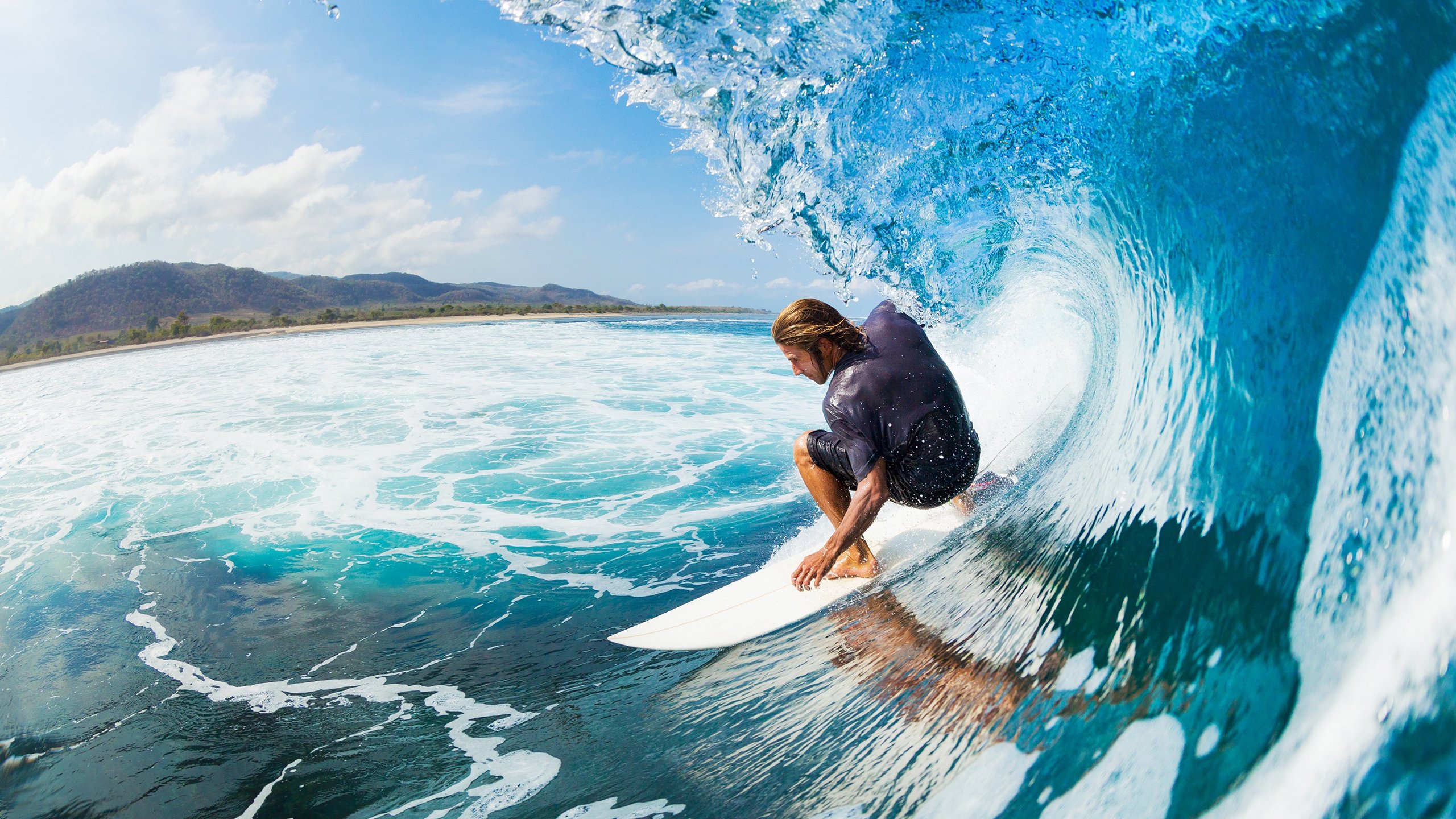 英超争冠焦点战与广厦压哨绝杀，竞技体育的永恒魅力